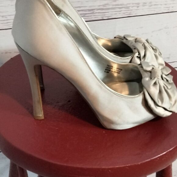 Pre-owned. "Audrey Brooke" woman's high heels 👠 - Picture 5 of 12